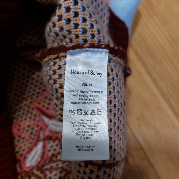 House of Sunny Garden of Eden Embroidered Cardigan NWOT Size US 6 - Picture 8 of 11